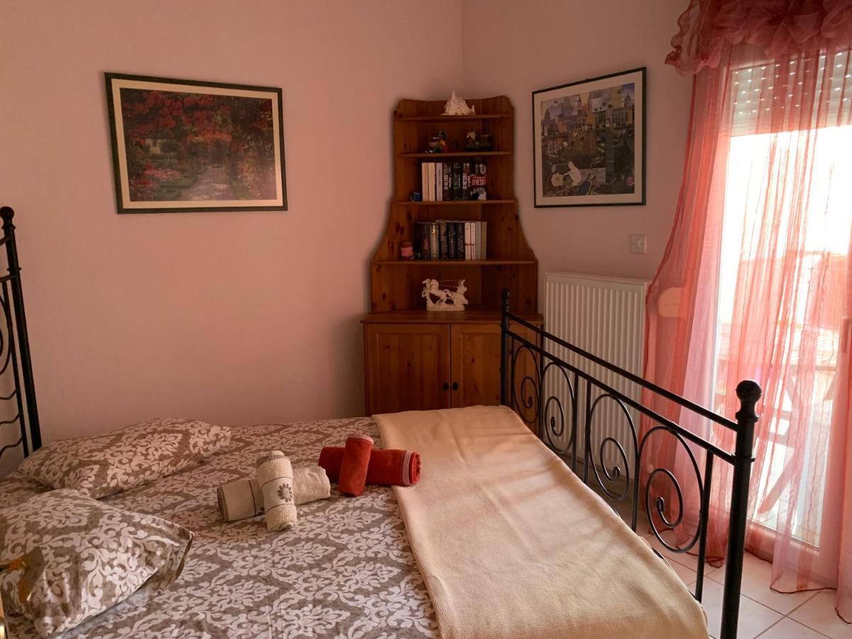Magdalena & Bambino Apartments Sarti Esterno foto